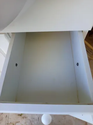 Mueble de baño y bidet, por dentro muy bien,, Mira