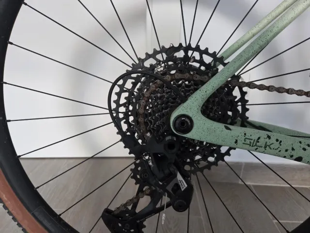 Bicicleta Gravel Megamo Silk 10 Full Carbon