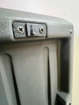 Consola Central Apoyabrazos Mitsubishi L200