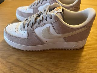 Nike Air Force 1 '07 LV8 Talla 43 Nuevas.