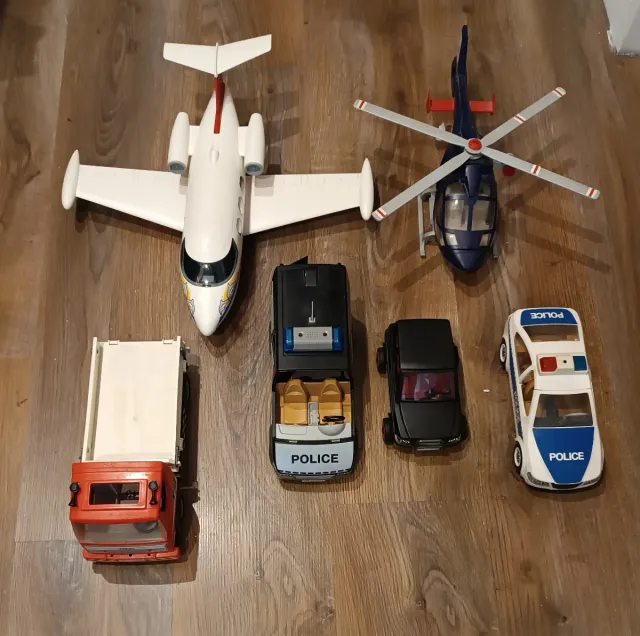 Lote Playmobil: Avión, Helicóptero y Coches