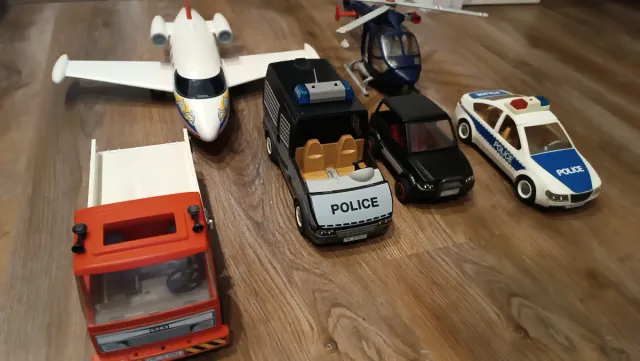 Lote Playmobil: Avión, Helicóptero y Coches