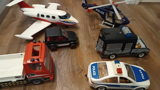 Lote Playmobil: Avión, Helicóptero y Coches