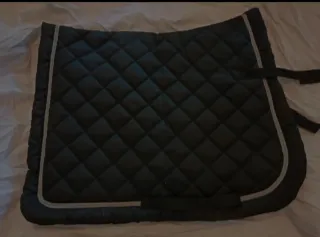 Matilla Equitheme negra