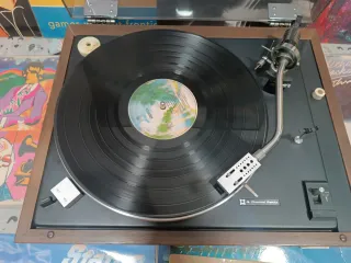 Tocadiscos JVC vintage