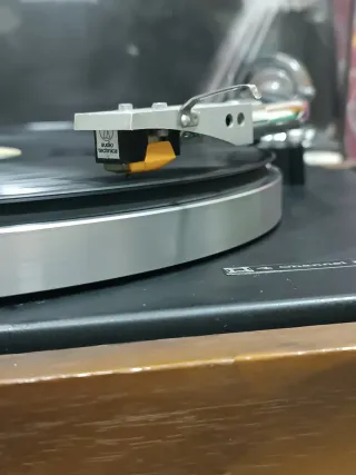 Tocadiscos JVC vintage