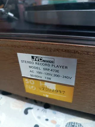 Tocadiscos JVC vintage