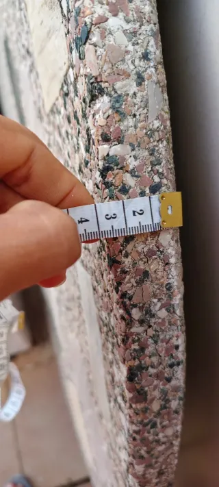 Cubierta de Mesa redonda rústica de piedra