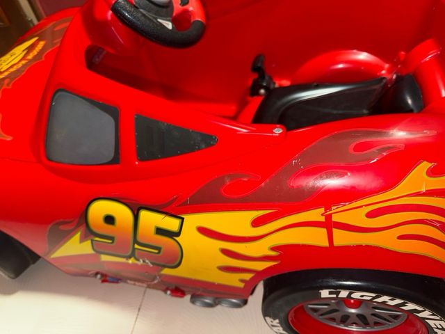 Macchina Rayo McQueen assemblabile