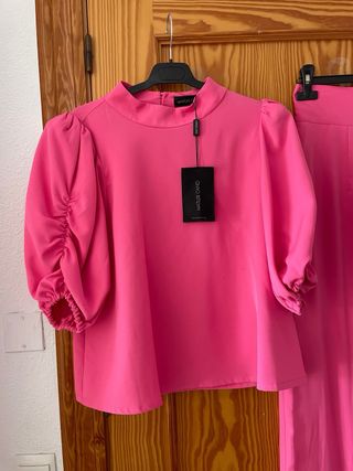 Traje Matilde Cano falda y blusa talla 40