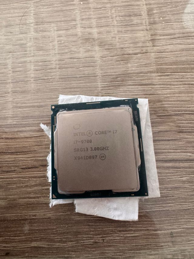 Intel Core i7-9700