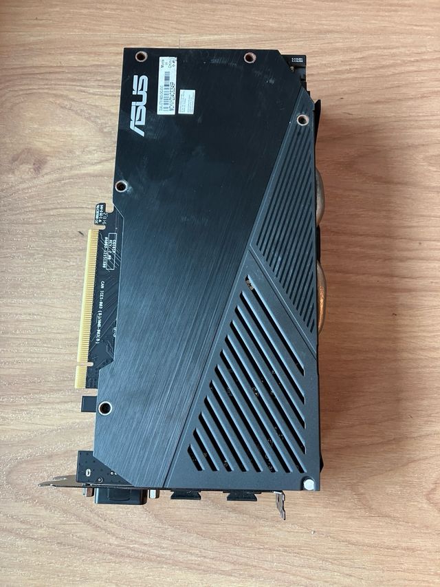 ASUS DUAL GTX 1660 SUPER EVO OC 6 GB