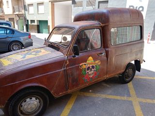 Renault 4 4f 1978 hecho con cariño...