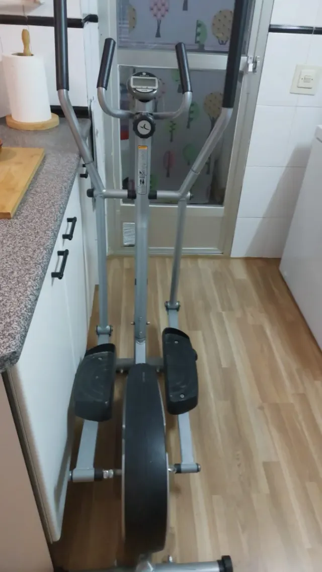 Elíptica deportiva