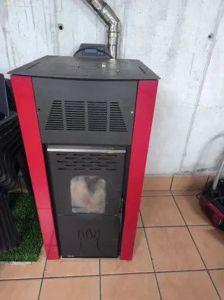 Caldera de pellets para calefacción y ACS