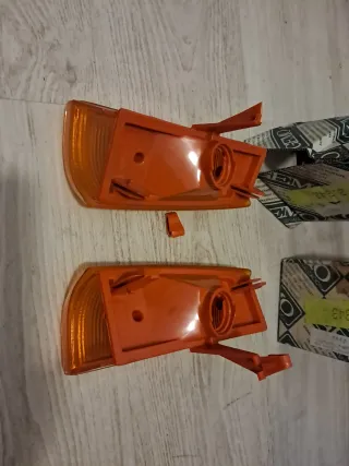 OPEL KADETT D. JUEGO PILOTOS DELANTEROS.