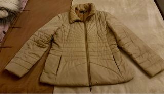 Cazadora Deportiva Corta Mujer Beige