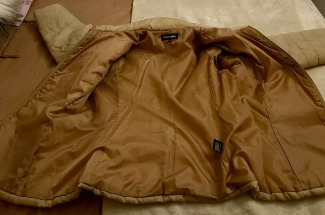 Cazadora Deportiva Corta Mujer Beige