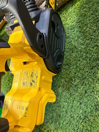 Motosierra Dewalt 18V XR Brushless