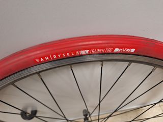 Cubierta para rodillo Van Rysel