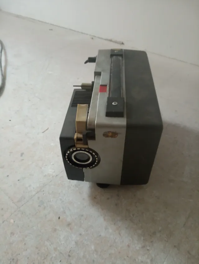 Proyector Vintage sankyo 1000 dualux