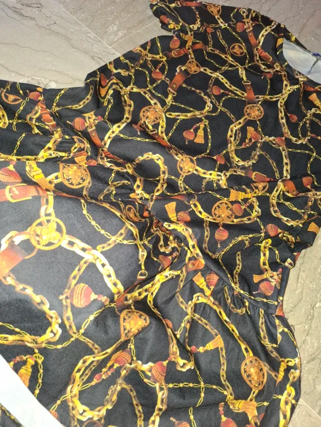 Vestito Zara fantasia catene e cinture