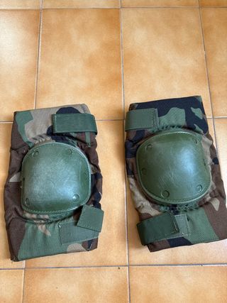 Rodilleras M81 Woodland US ARMY Originales