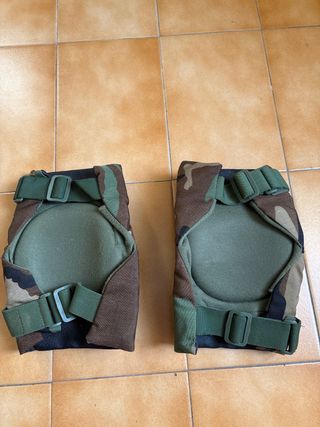 Rodilleras M81 Woodland US ARMY Originales