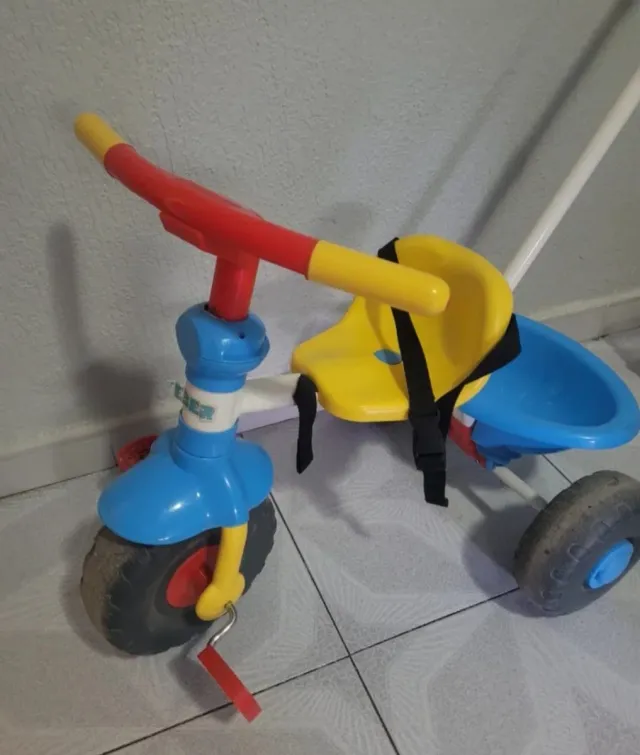 Triciclo Feber Infantil