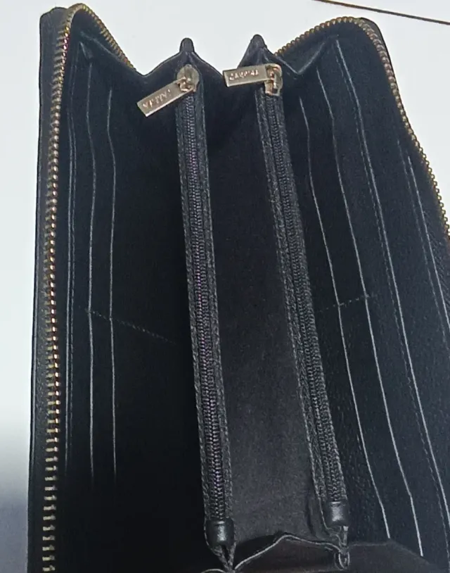 Portafoglio donna nero Carpisa