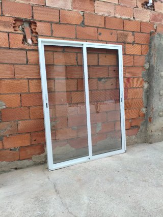 Balconera aluminio corredera