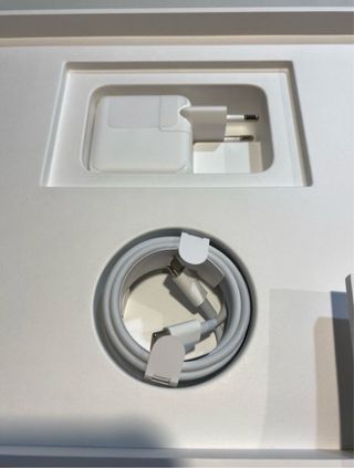 Cargador MacBook Air 30W Nuevo