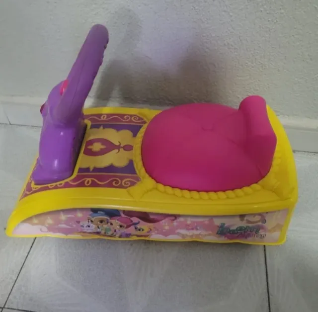 Correpasillos Shimmer y Shine Alfombra Mágica