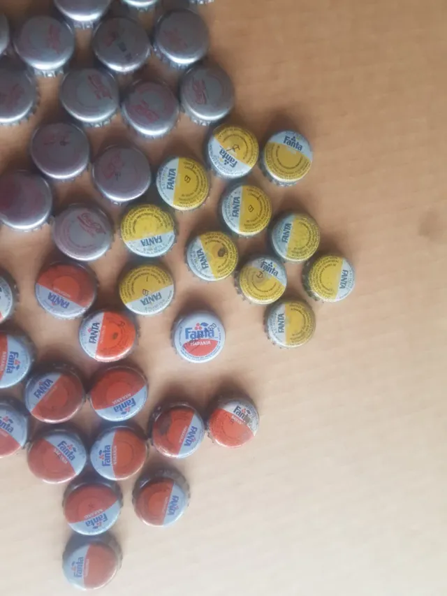 Lote Chapas Refrescos Coca-Cola Fanta Agua