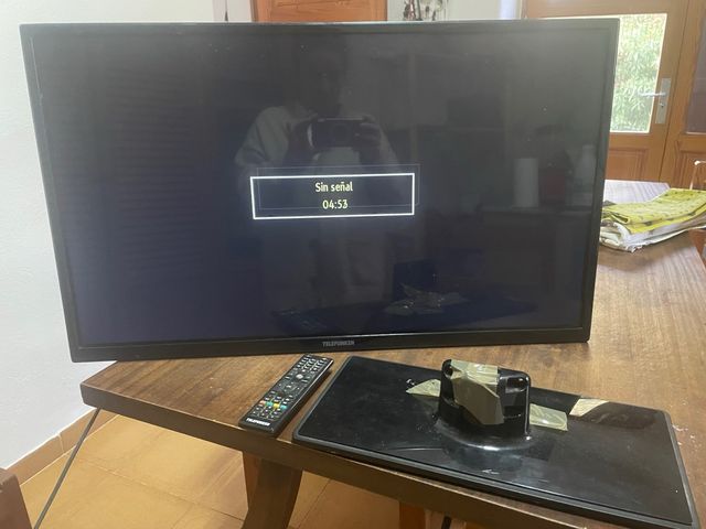 Televisión Telefunken Negra