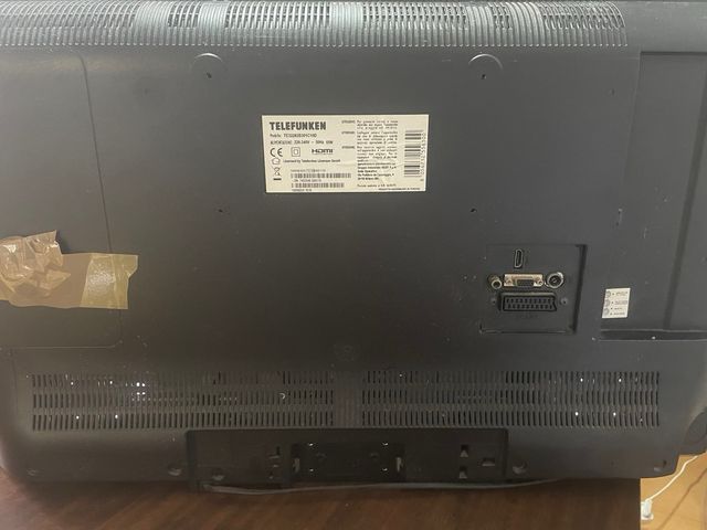 Televisión Telefunken Negra