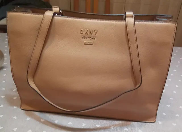 Bolso DKNY Beige y Dorado