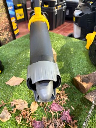 Soplador Dewalt 18V XR Brushless