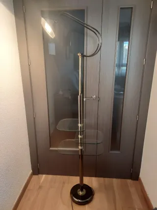 Lámpara de pie salón cristal y metal