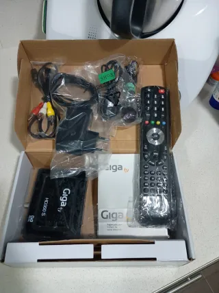 Decodificador Satélite Giga tv HD350 S DVB-S2