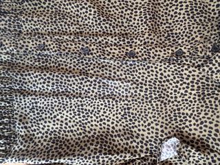 Vestito verde oliva fantasia maculata Stradivarius