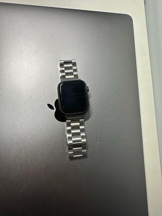 Apple Watch 4 Argento 44mm