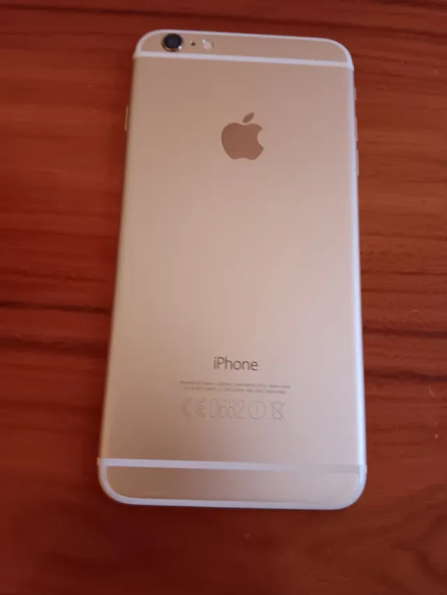 iPhone 6 Plus 64GB Oro - Para Reparar A1524