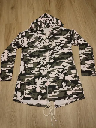 Chaqueta camuflaje vintage con capucha