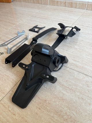 Portamatrículas Yamaha MT-07 2022