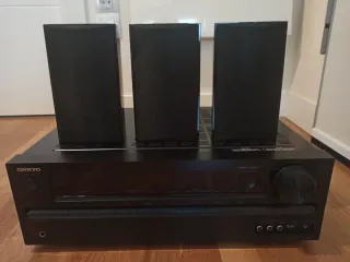 Amplificador Onkyo HT-R558 Negro con 3 altavoces