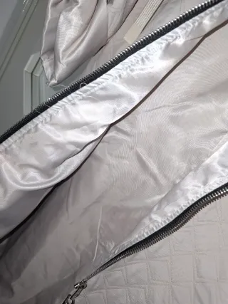 Cappotto con cappuccio color panna