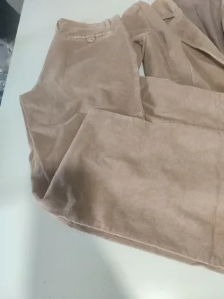 Completo giacca e pantalone beige