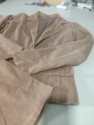 Completo giacca e pantalone beige