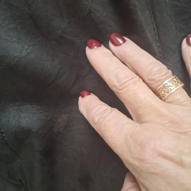 Giacca in vera pelle con collo in volpe